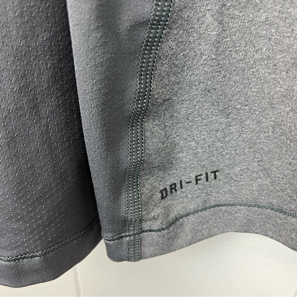 Nike Pro Dri-Fit Racerback Tank - Picture 5 of 9